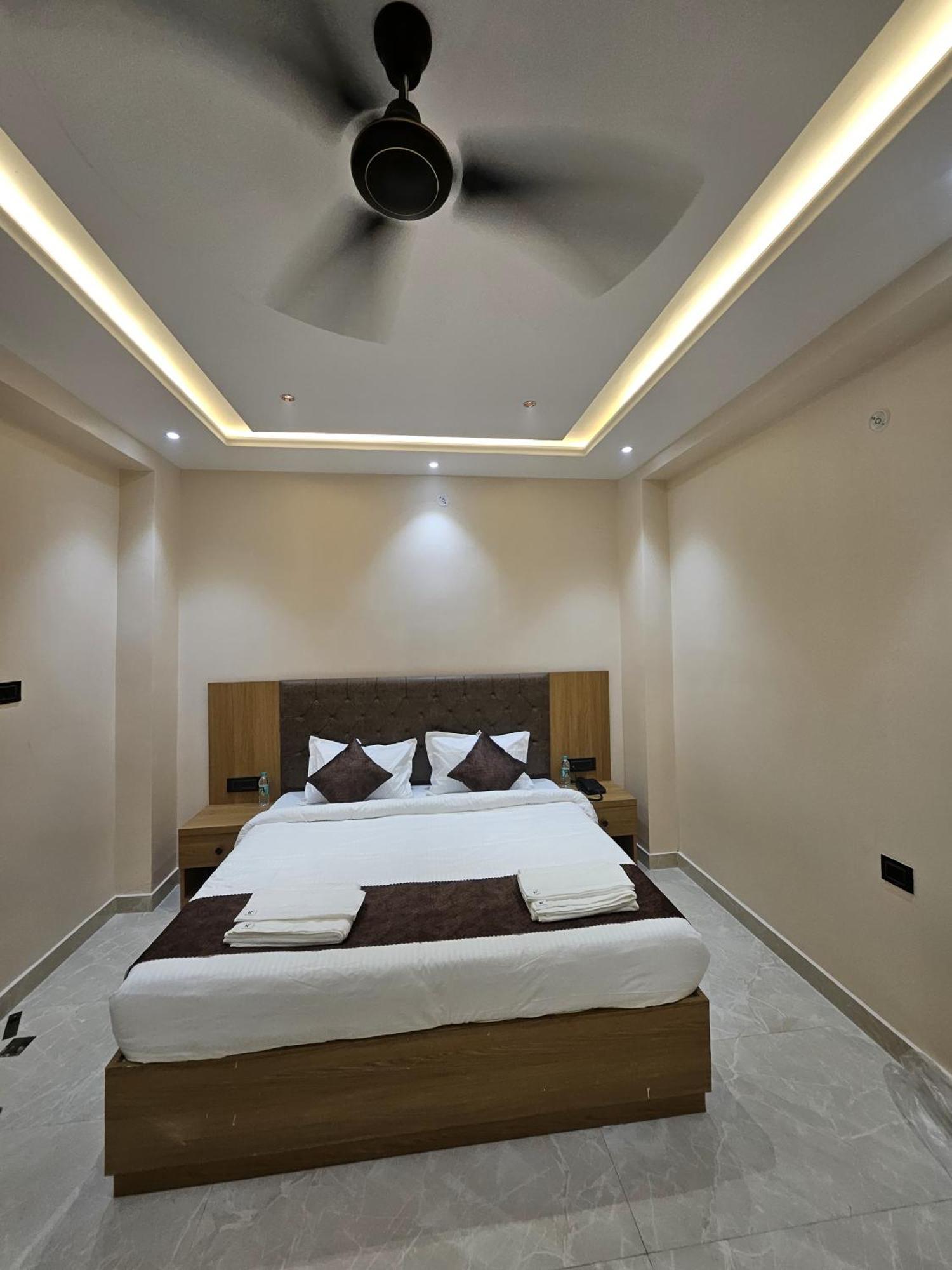 Nakshatra Residency Allāhābād Junction Zewnętrze zdjęcie